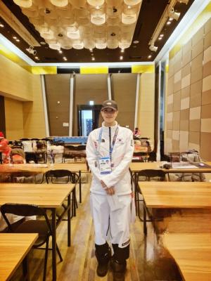 봉평고등학교 1학년 윤신이 선수,  2024 강원 동계청소년올림픽대회 프리스타일 스키 모굴 혼성 은메달 획득